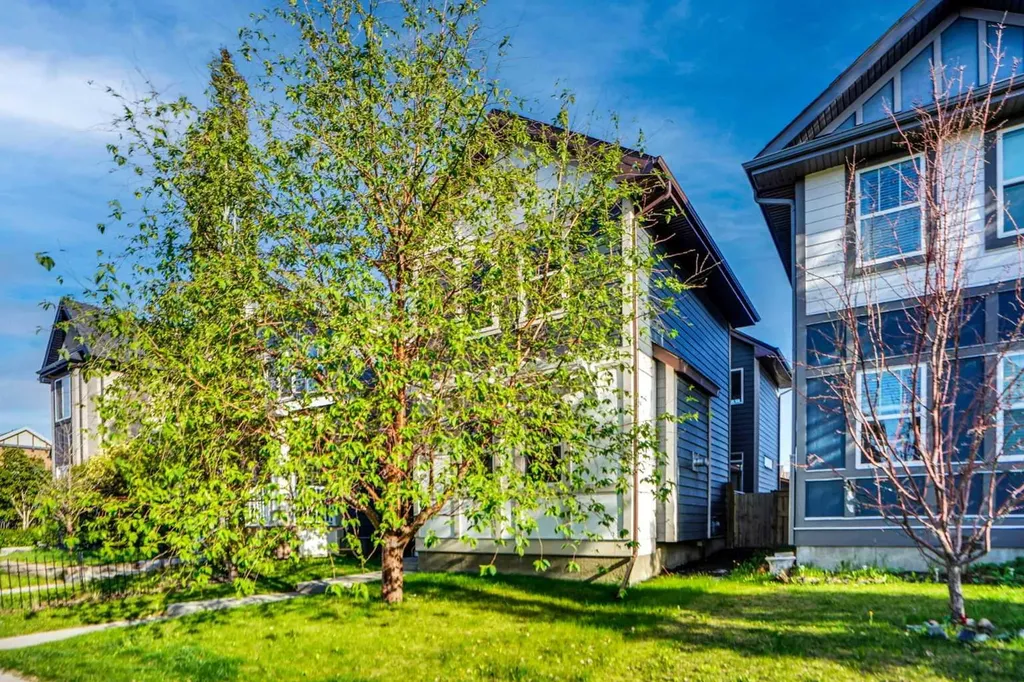 145 Marquis Common SE Calgary AB T3M 1N7