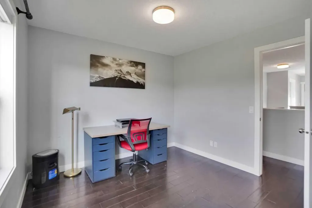 145 Marquis Common SE Calgary AB T3M 1N7