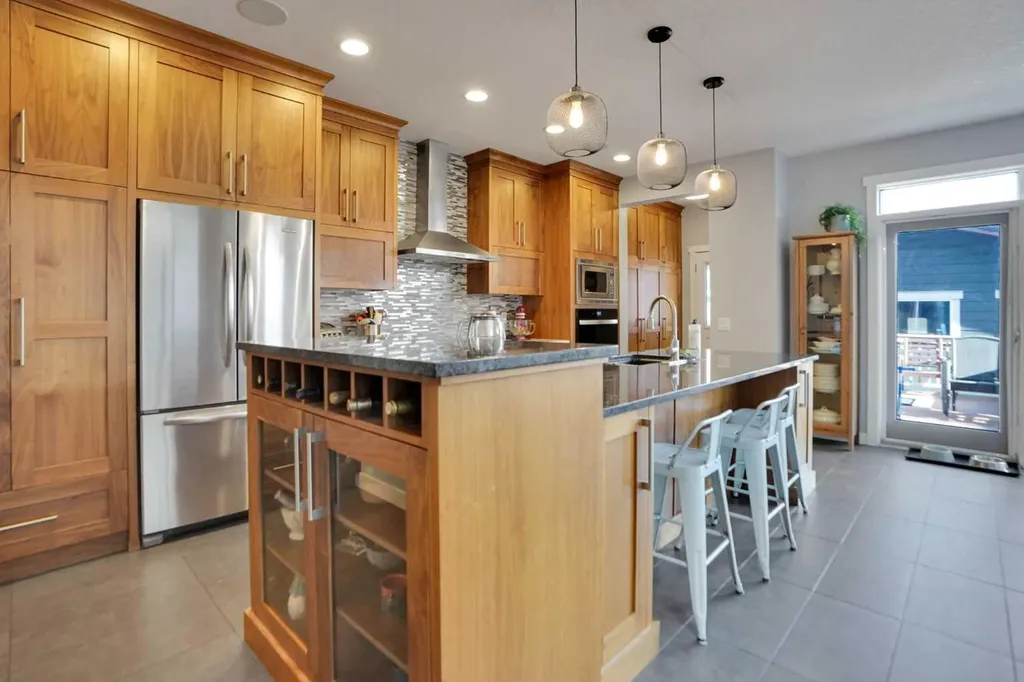 145 Marquis Common SE Calgary AB T3M 1N7