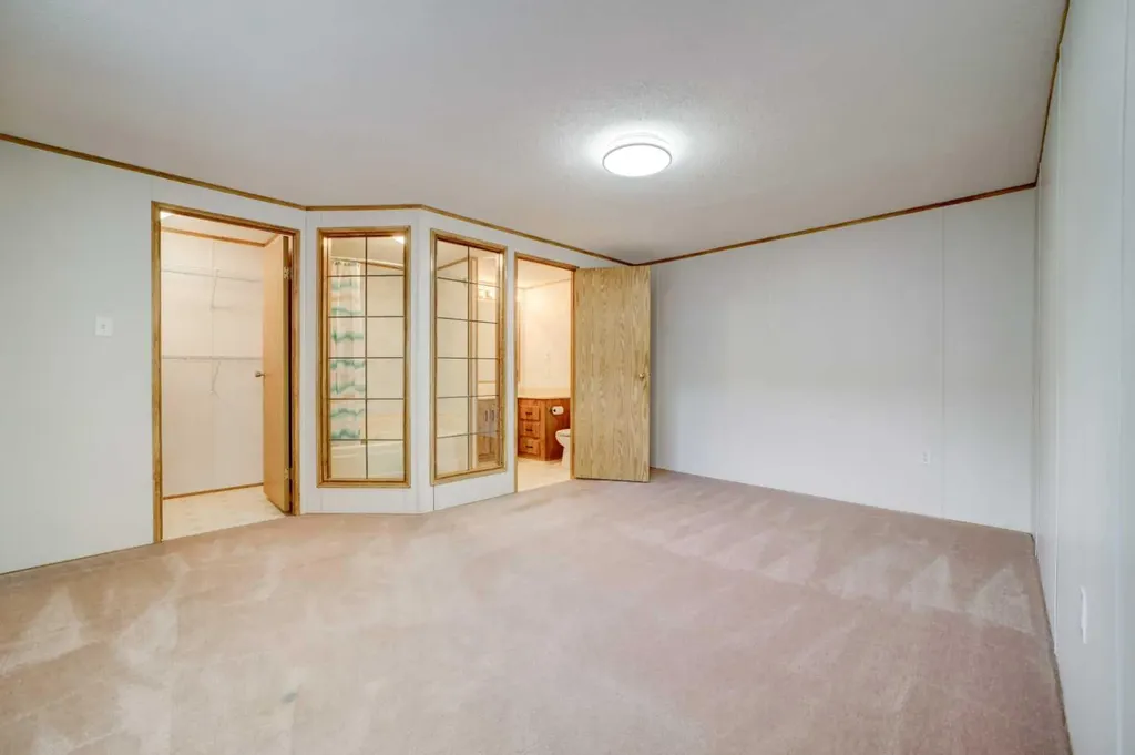 1229 Waterton Avenue Pincher Creek AB T0K 1W0