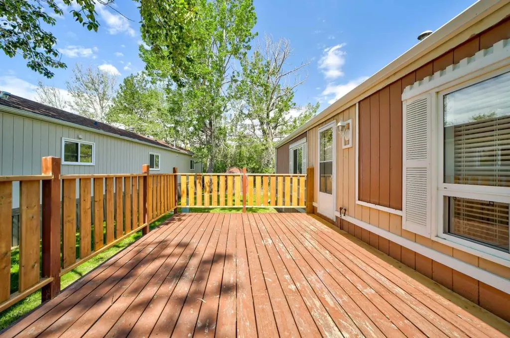 1229 Waterton Avenue Pincher Creek AB T0K 1W0
