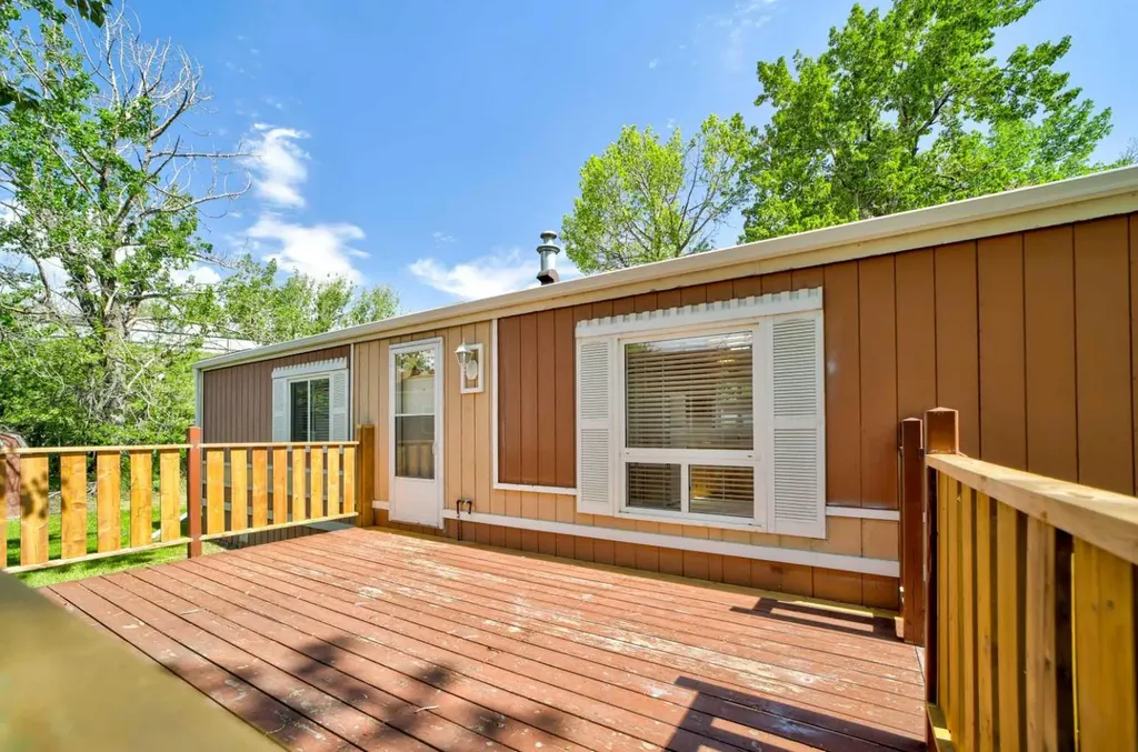 1229 Waterton Avenue Pincher Creek AB T0K 1W0