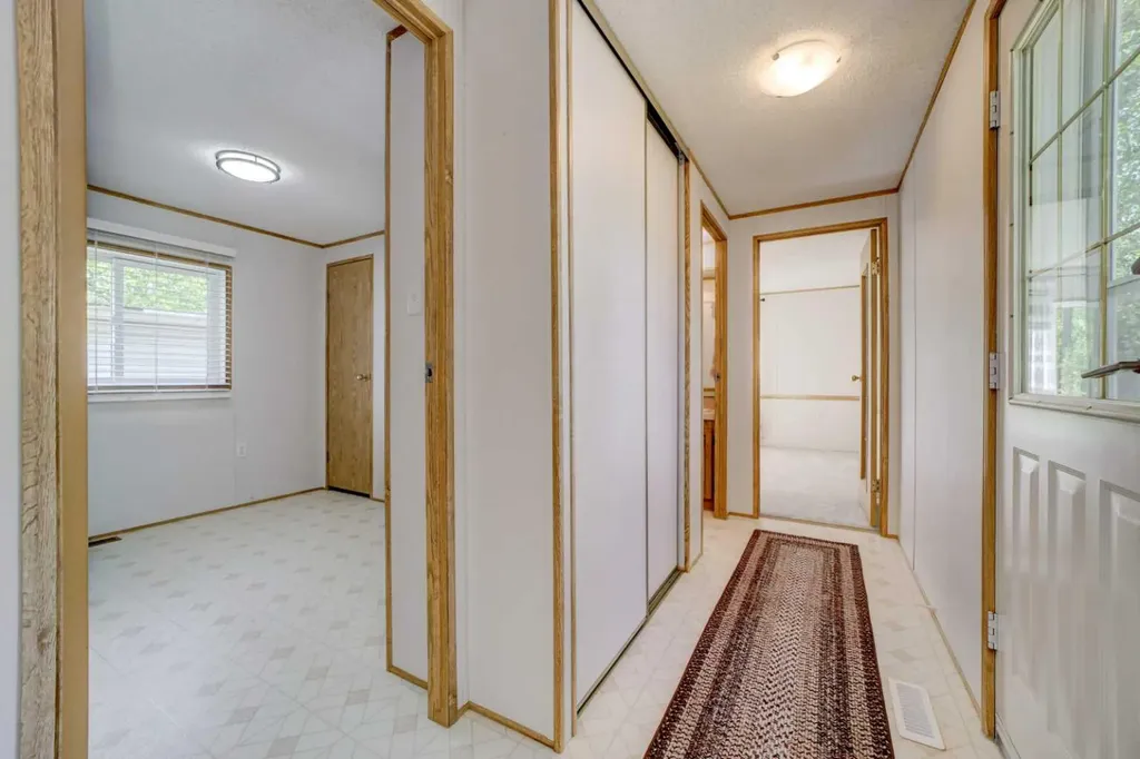 1229 Waterton Avenue Pincher Creek AB T0K 1W0