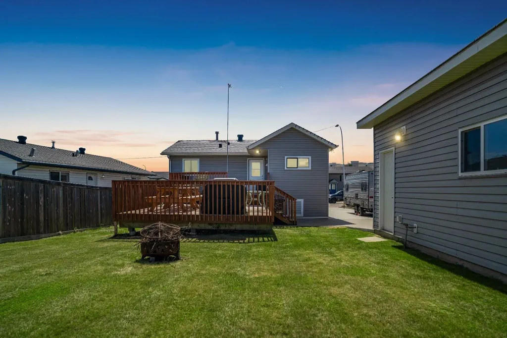 110 Parmenter Crescent Fort Mcmurray AB T9K1L8