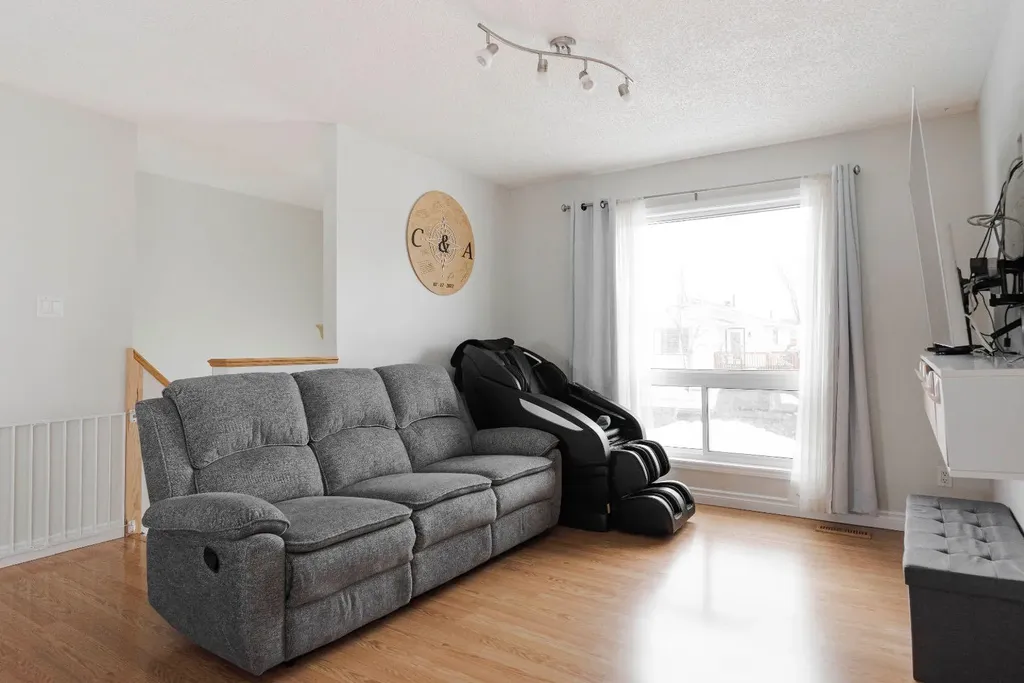 110 Parmenter Crescent Fort Mcmurray AB T9K1L8