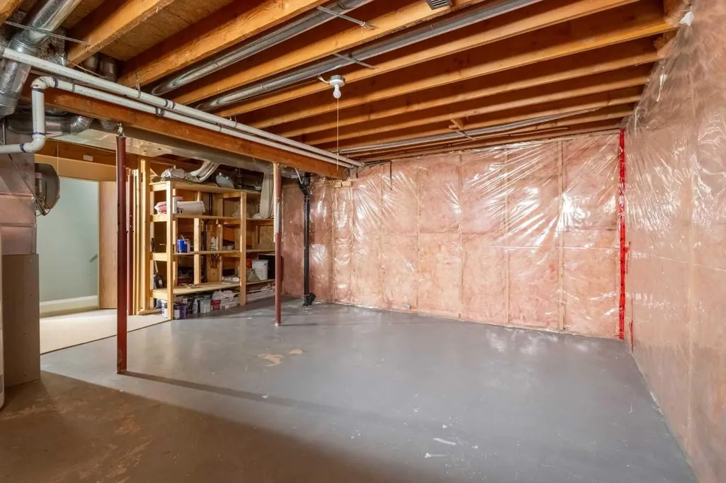 256 Covington Place NE Calgary AB T3K 4A7
