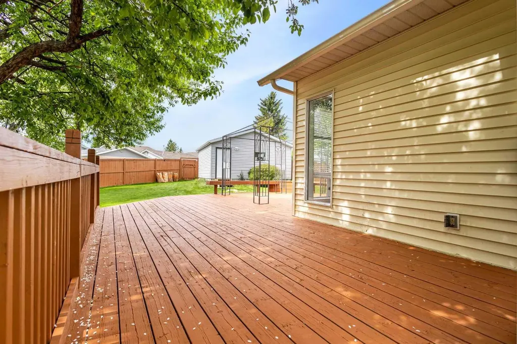 256 Covington Place NE Calgary AB T3K 4A7
