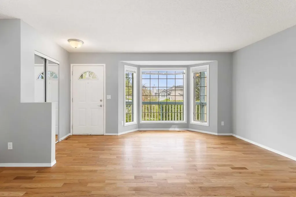 256 Covington Place NE Calgary AB T3K 4A7