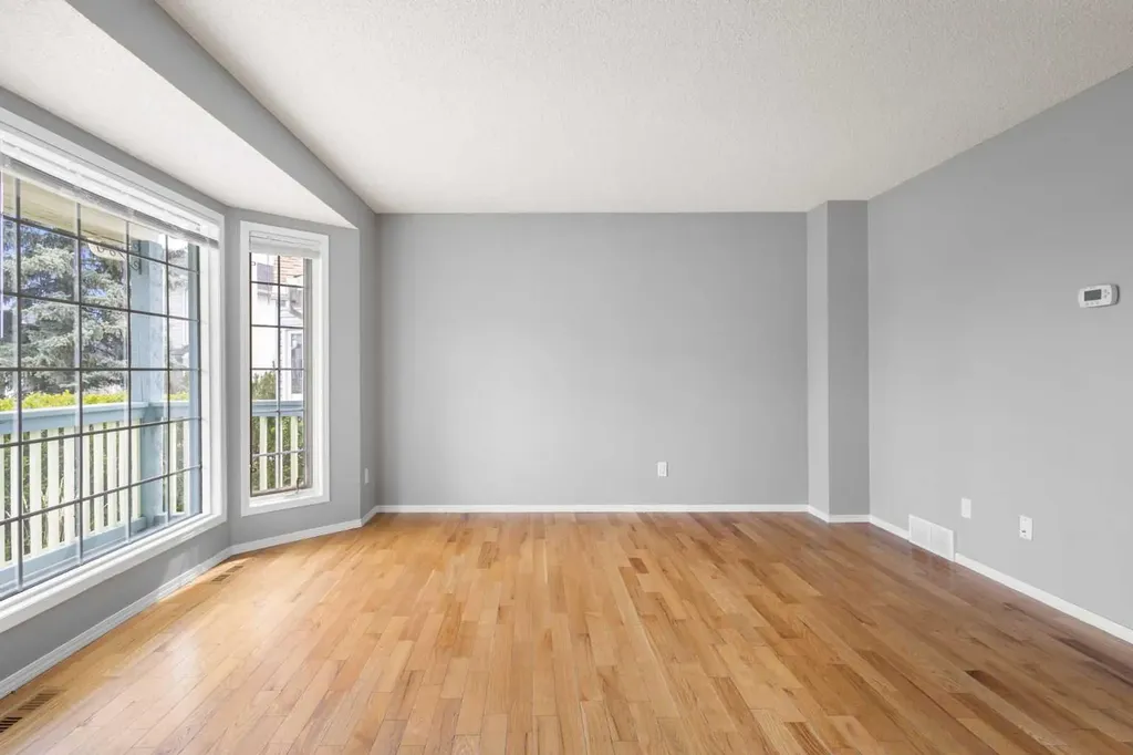 256 Covington Place NE Calgary AB T3K 4A7