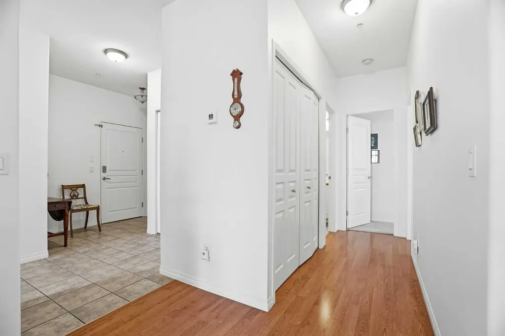 3117 Lake Fraser Green SE Calgary AB T2J7H9