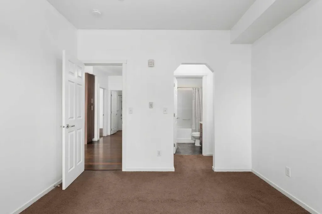 215 Legacy Boulevard SE Calgary AB T2X 3Z4