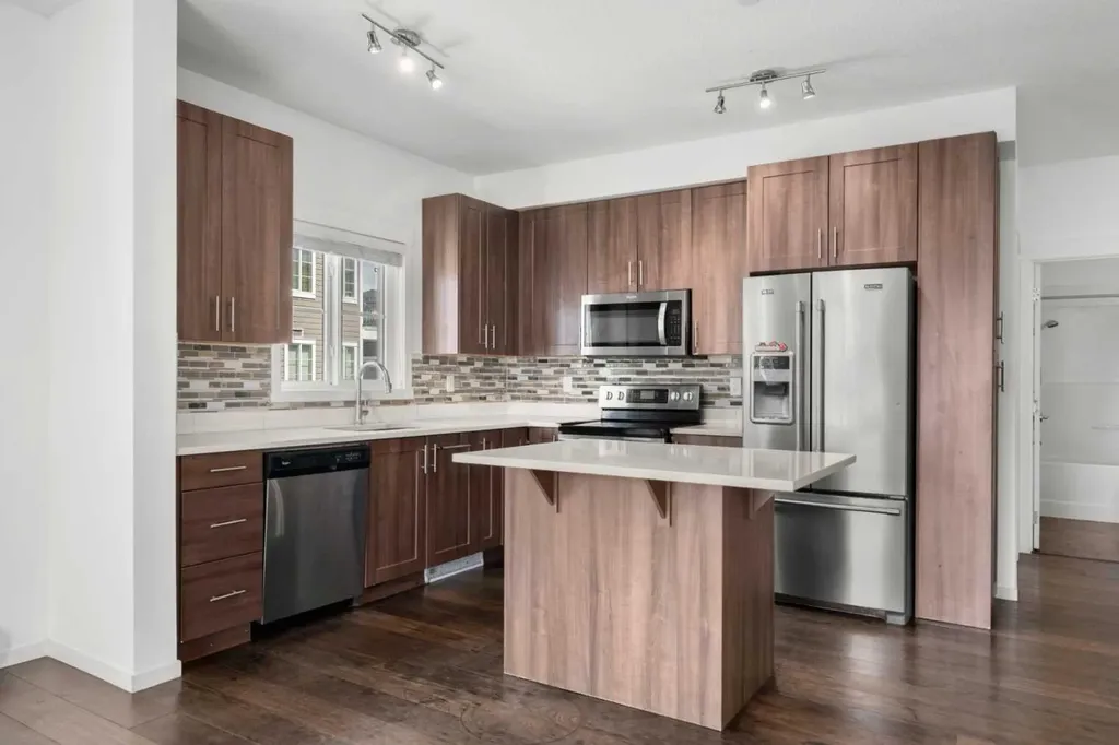215 Legacy Boulevard SE Calgary AB T2X 3Z4