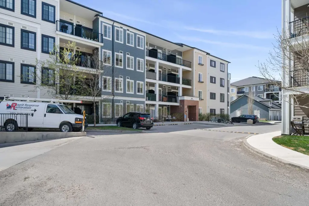 215 Legacy Boulevard SE Calgary AB T2X 3Z4