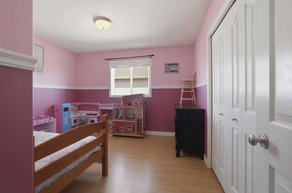 11366 81 Avenue Grande Prairie AB T8W 2T8