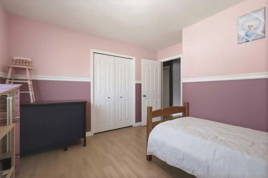 11366 81 Avenue Grande Prairie AB T8W 2T8