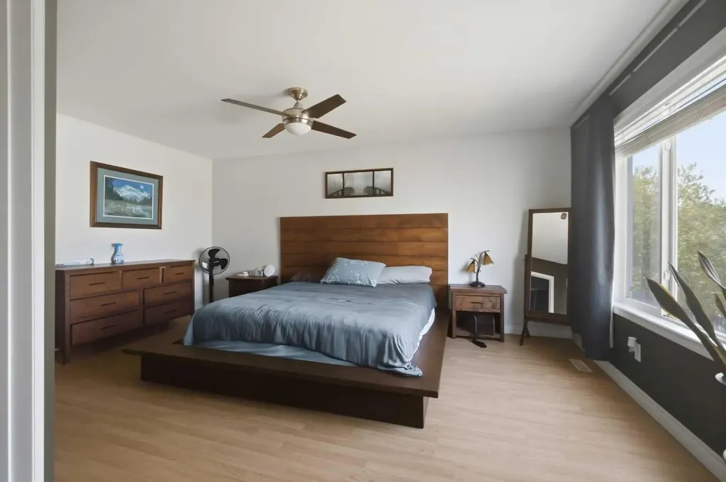 11366 81 Avenue Grande Prairie AB T8W 2T8