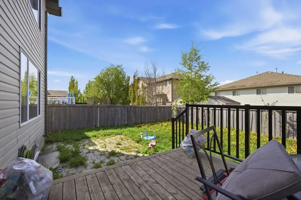 11366 81 Avenue Grande Prairie AB T8W 2T8