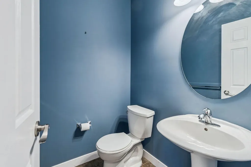 161 Citadel Ridge Close NW Calgary AB T3G4V5