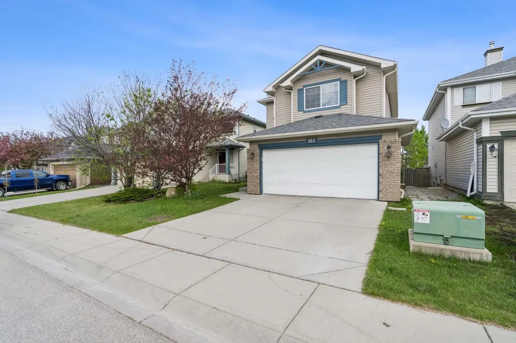 161 Citadel Ridge Close NW Calgary AB T3G4V5