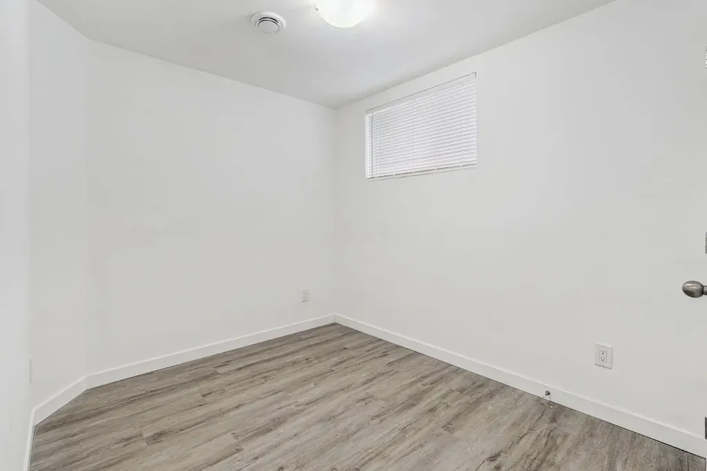 161 Citadel Ridge Close NW Calgary AB T3G4V5