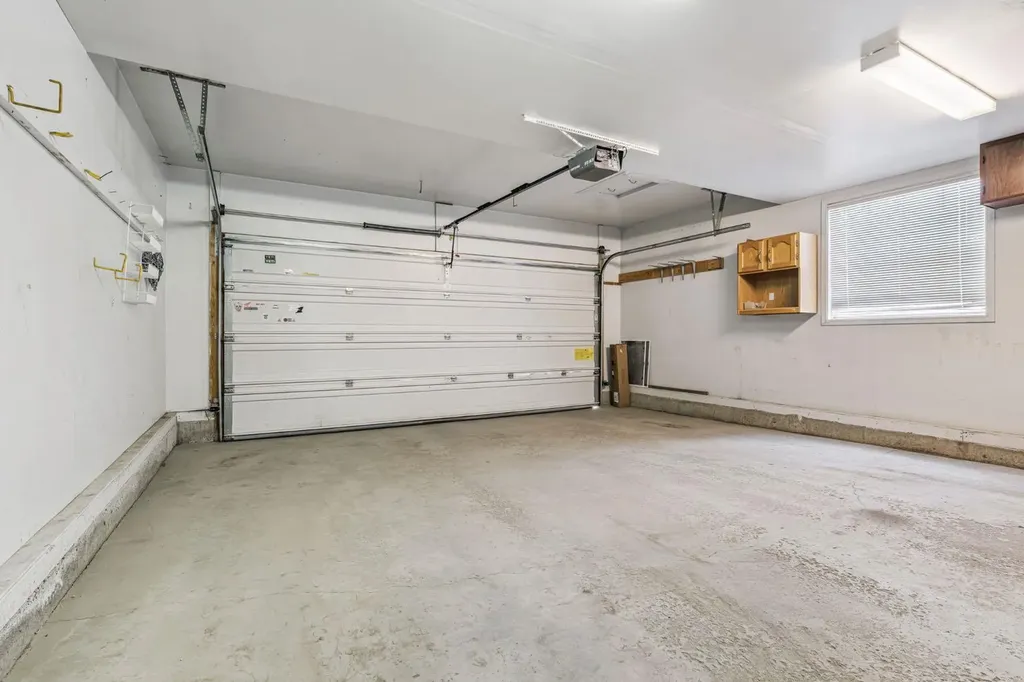 161 Citadel Ridge Close NW Calgary AB T3G4V5