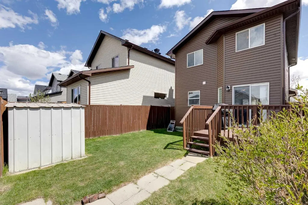 31 Taralake Gardens NE Calgary AB T3J 0A8