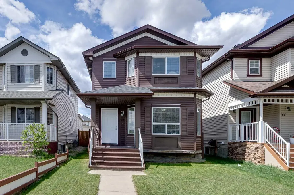 31 Taralake Gardens NE Calgary AB T3J 0A8