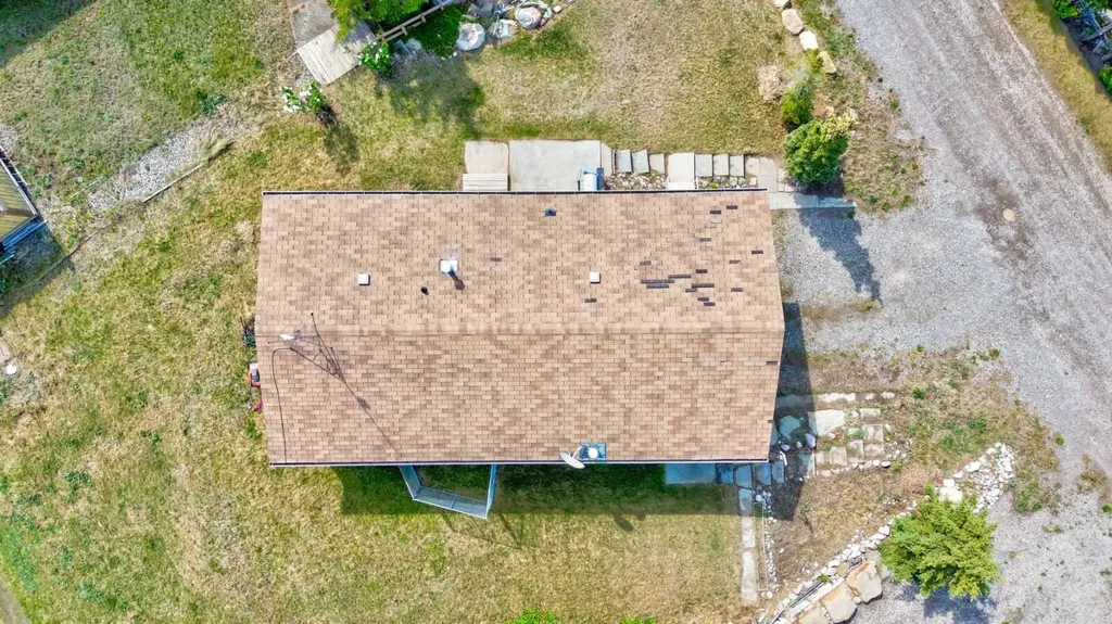 93 4 Avenue Pincher Creek AB T0K 1W0