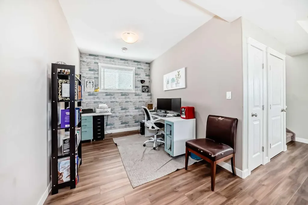 128 Almond Crescent Blackfalds AB T4M 0J5