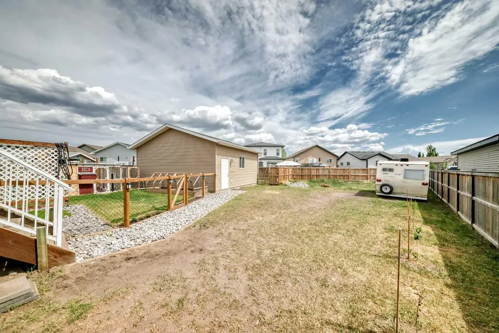 128 Almond Crescent Blackfalds AB T4M 0J5