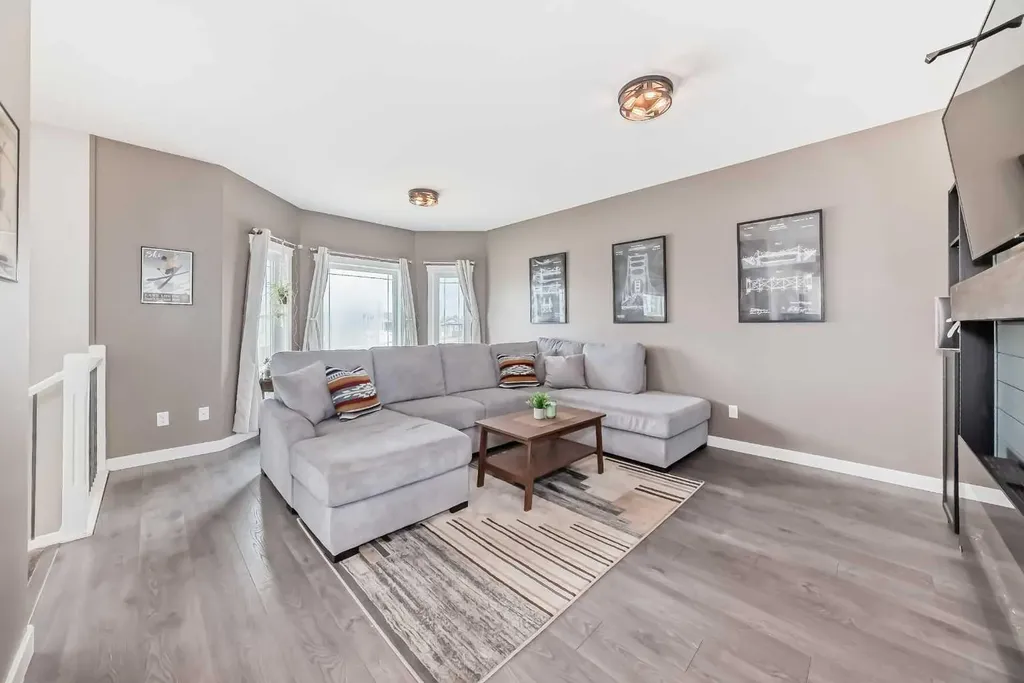 128 Almond Crescent Blackfalds AB T4M 0J5