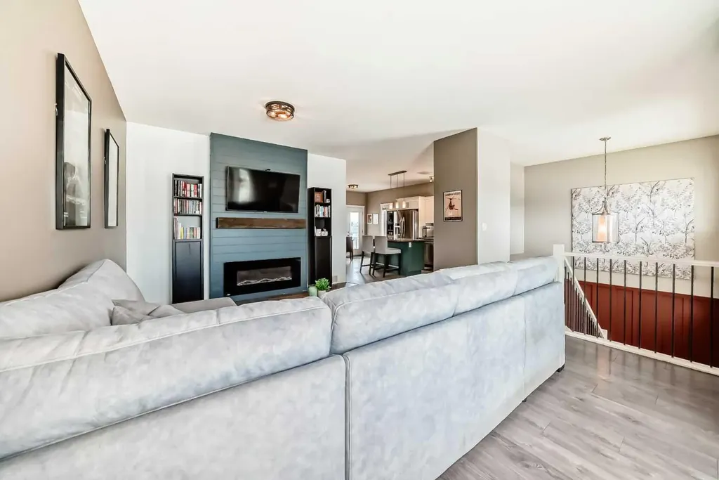 128 Almond Crescent Blackfalds AB T4M 0J5