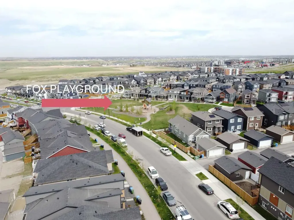 238 Aquila Drive NW Calgary AB T3R 1Y6