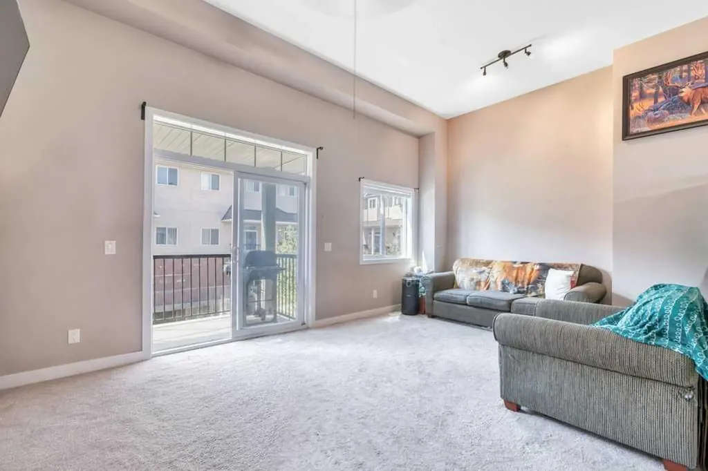 318 Strathcona Circle Strathmore AB T1P 0B1