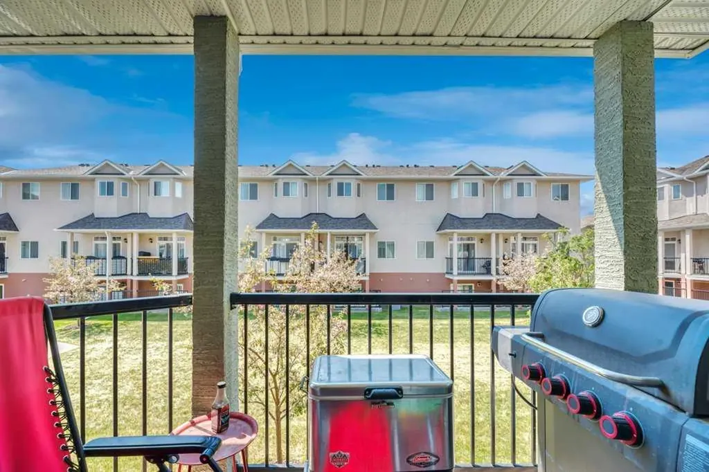 318 Strathcona Circle Strathmore AB T1P 0B1