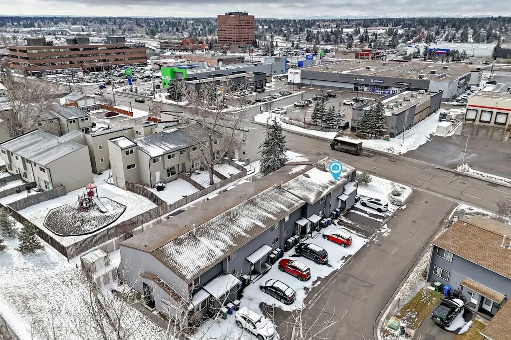 9930 Bonaventure Drive SE Calgary AB T2J 4L4