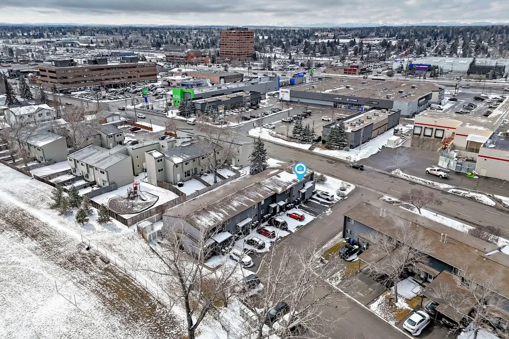 9930 Bonaventure Drive SE Calgary AB T2J 4L4