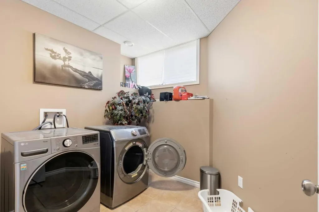 10246 97 Street Sexsmith AB T0H 3C0