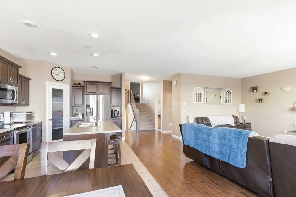 10246 97 Street Sexsmith AB T0H 3C0