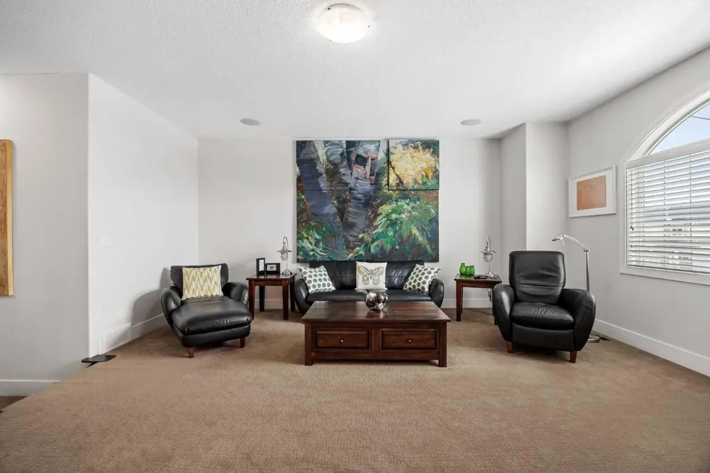 184 Magenta Crescent Chestermere AB T1X 0K9