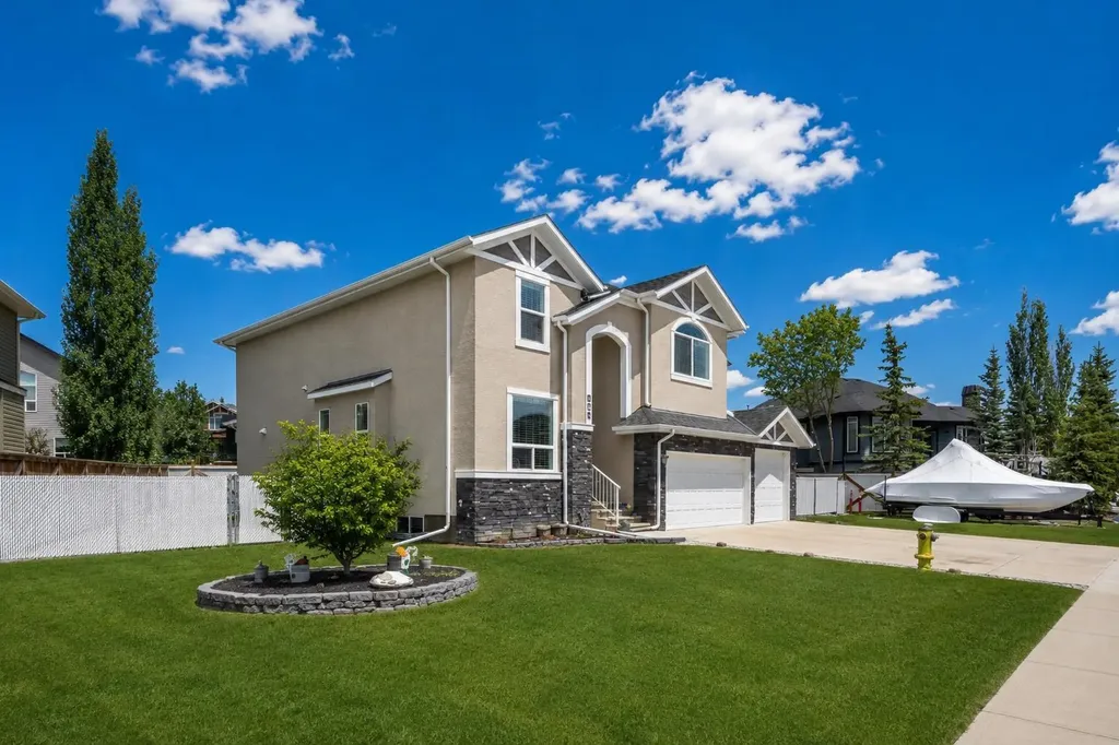 184 Magenta Crescent Chestermere AB T1X 0K9