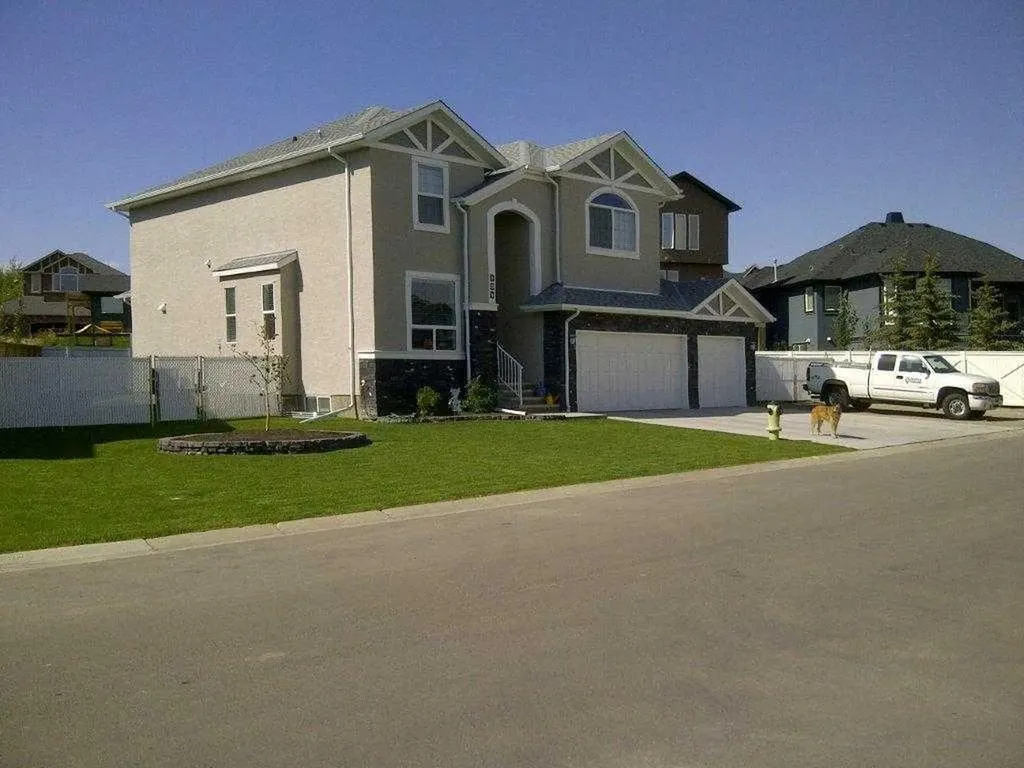 184 Magenta Crescent Chestermere AB T1X 0K9