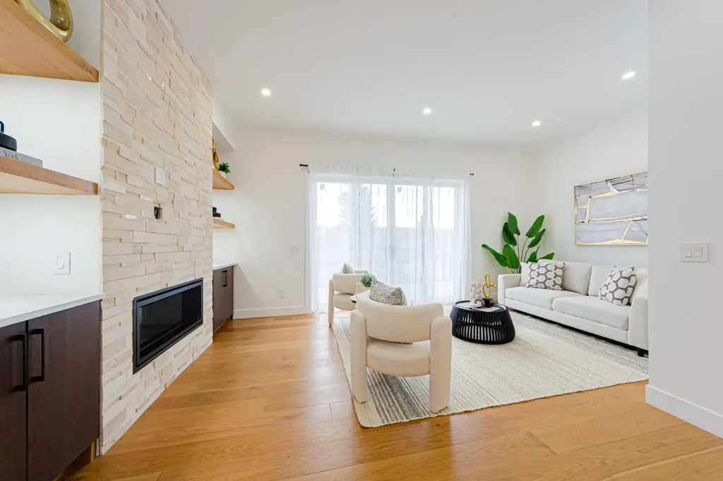 5003 21 Avenue NW Calgary AB T3B 0X3