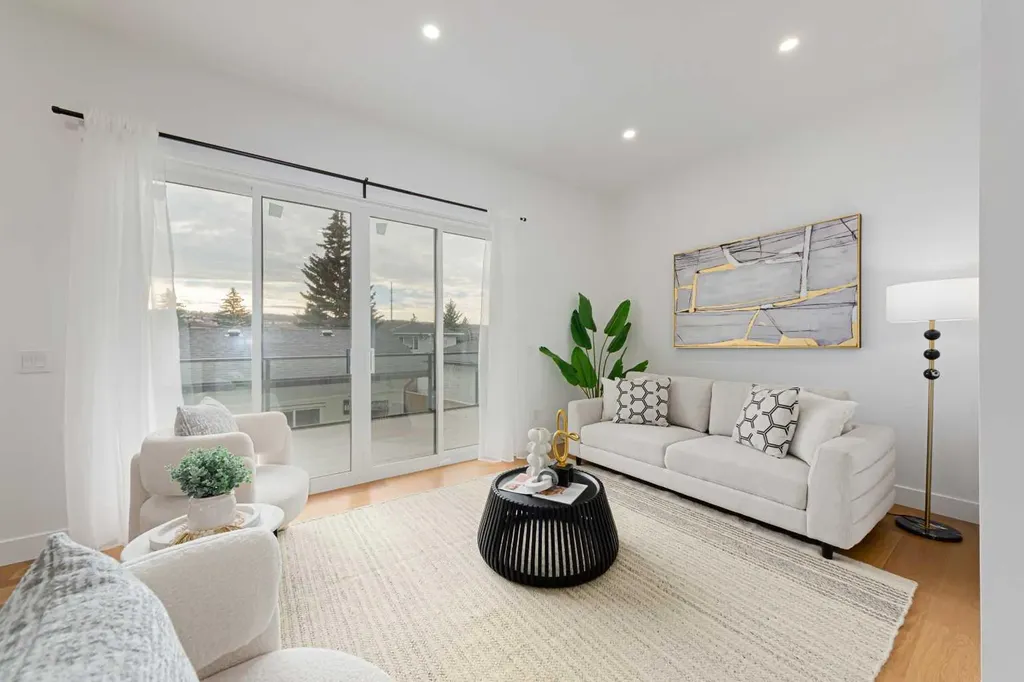 5003 21 Avenue NW Calgary AB T3B 0X3
