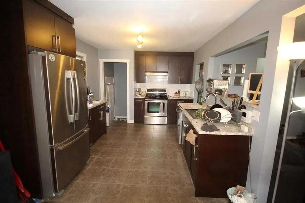 3824 Brantford Drive NW Calgary AB T2L 1H9