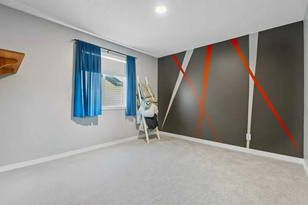 100 Drake Landing Common Okotoks AB T1S 2M7
