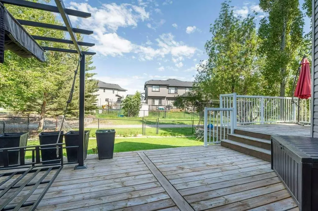 100 Drake Landing Common Okotoks AB T1S 2M7