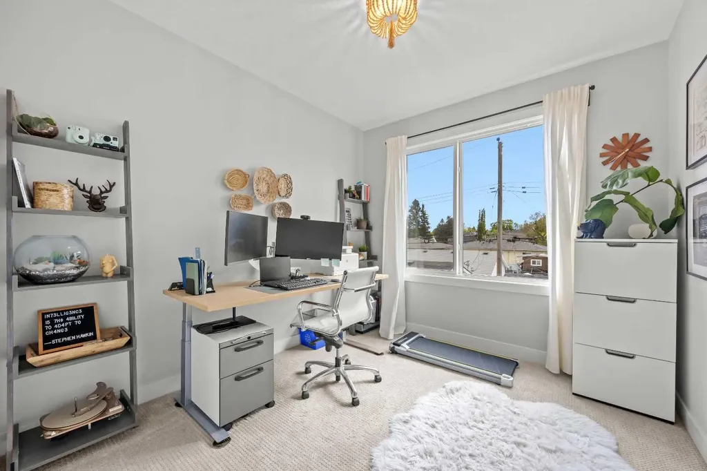 1133 Radnor Avenue NE Calgary AB T2E 5H7