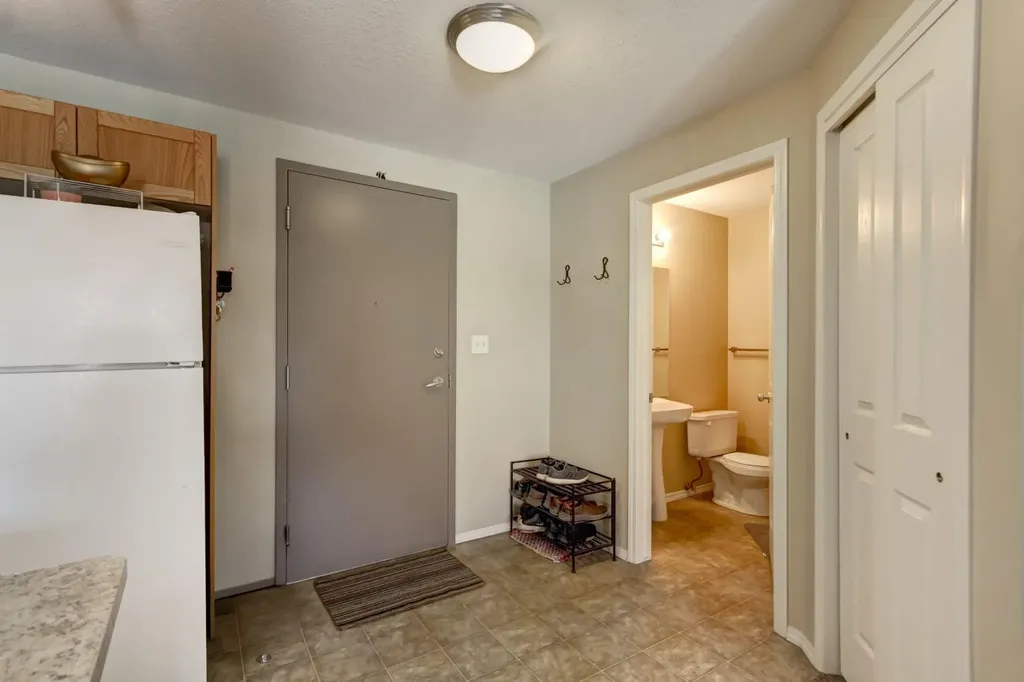186 Kananaskis Way Canmore AB T1W 0A2