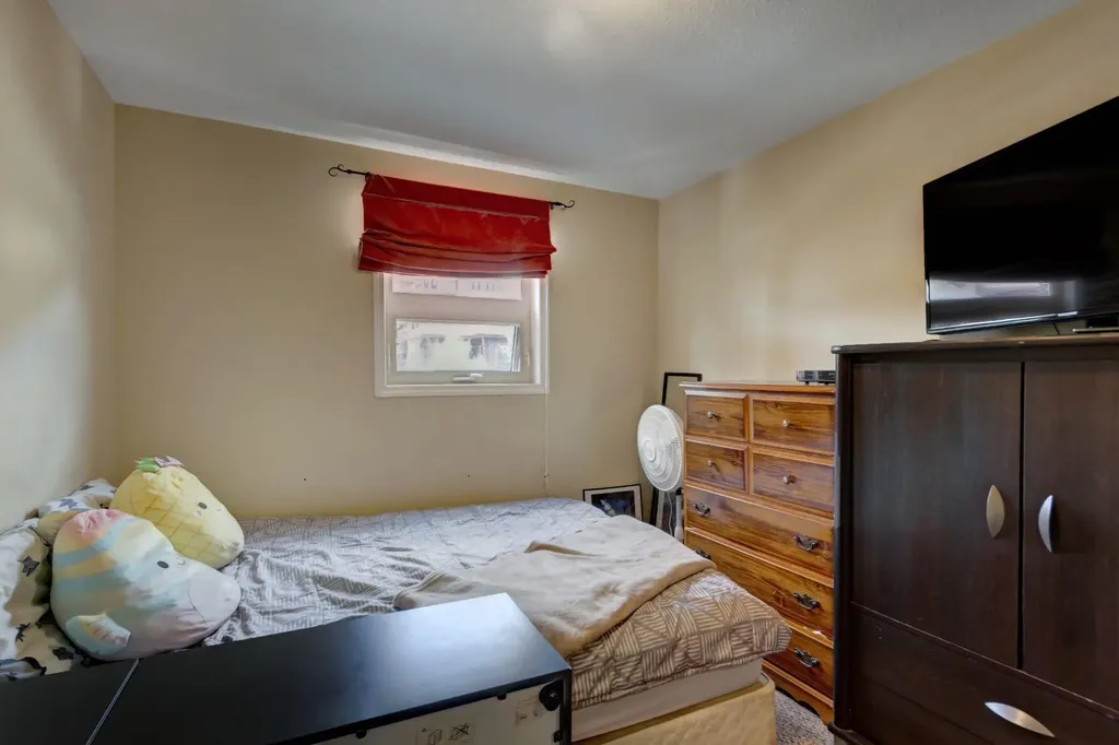 186 Kananaskis Way Canmore AB T1W 0A2
